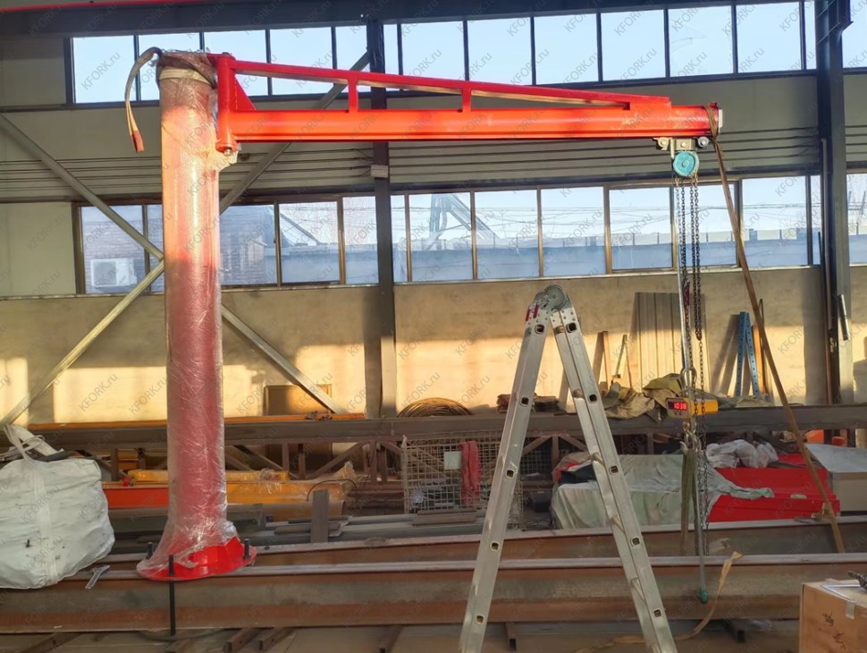 Кран консольный поворотный ручной TOR PSJ45050 500 кг, высота 4 м, стрела 5 м