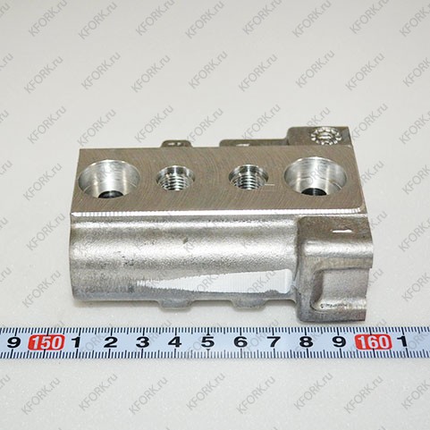 Valve Assy,Pcv D517360 Doosan